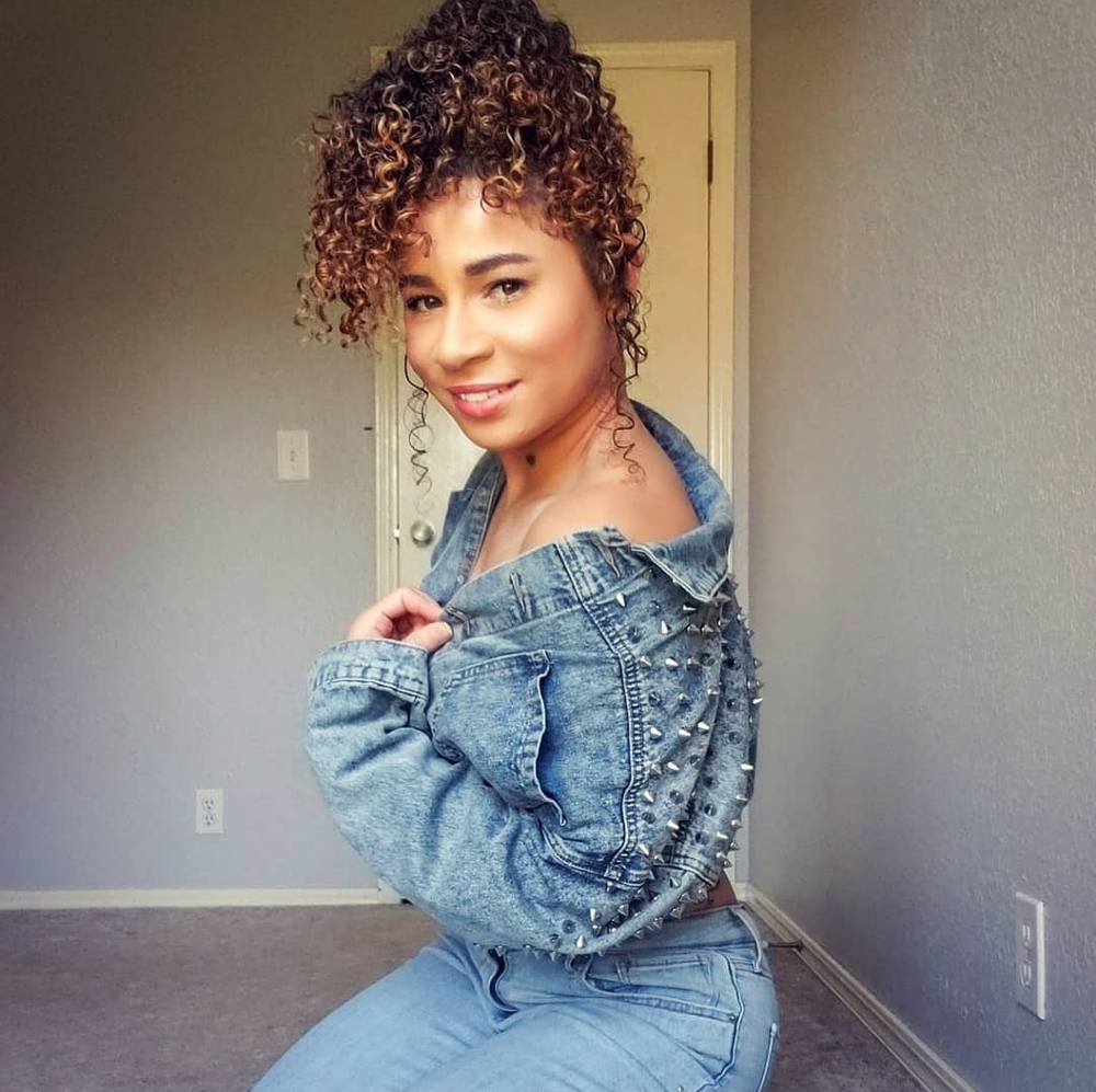 Jean jacket - Picture 7 of 7